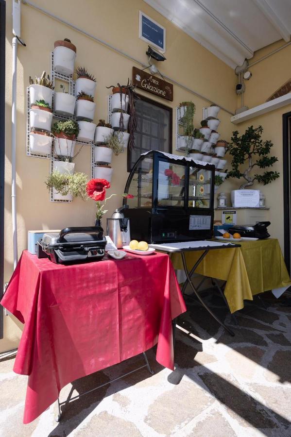La Finestra Sul Colle Bed & Breakfast Parrana San Martino Екстериор снимка