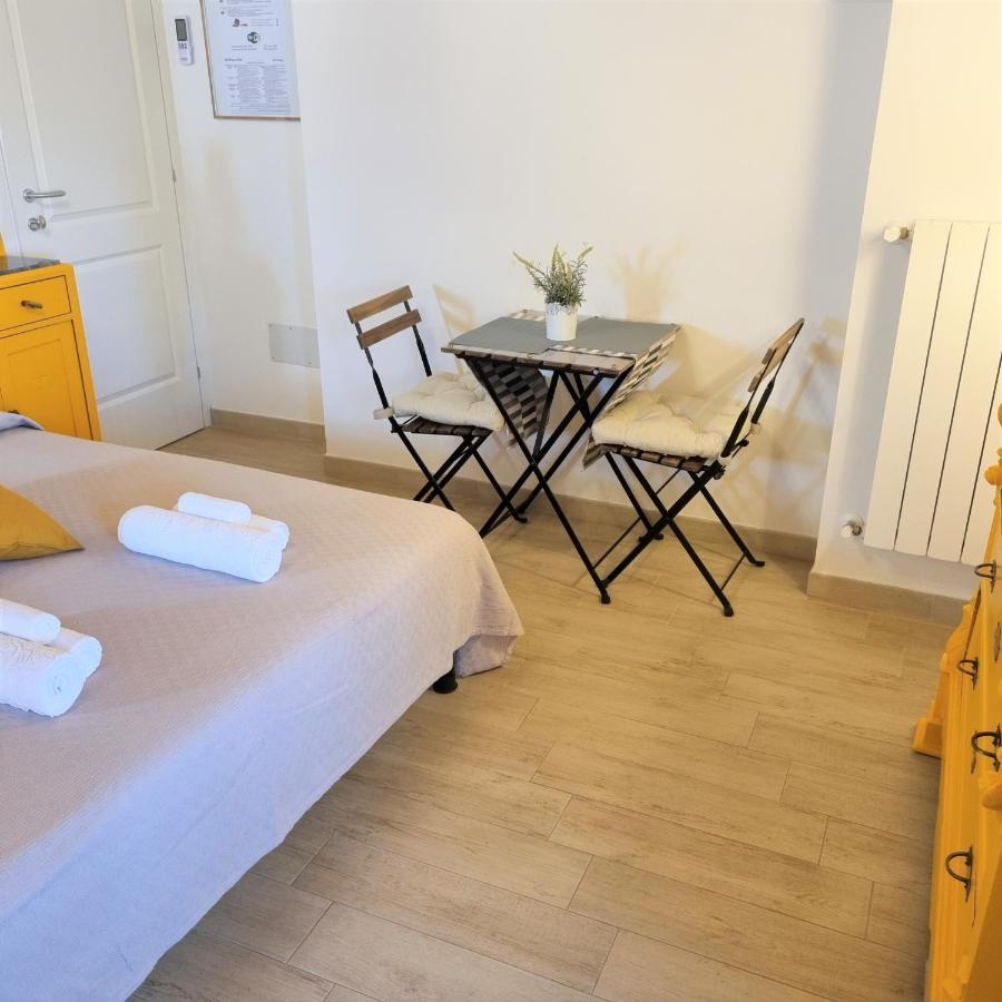 La Finestra Sul Colle Bed & Breakfast Parrana San Martino Екстериор снимка